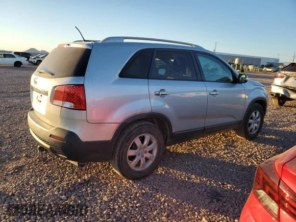 2011 Kia Sorento LX with VIN 5XYKT3A16BG153987, listed as a Copart auction lot 88660705 with 162,317 mi miles and Salvage Title. Bid and sale history available at DreamBid. Image 3.