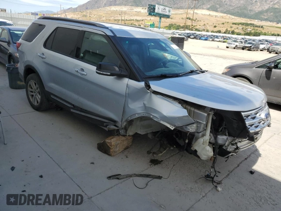 2018 Ford Explorer XLT z VIN 1FM5K8D83JGC67863, wystawiony jako Copart lot #62029795 z przebiegiem Nie podano mil oraz Szkoda całkowita • Salvage title. Historia ofert i sprzedaży dostępna na DreamBid. Obrazek 4.