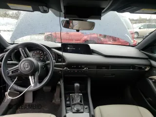 2019 Mazda Mazda3 Hatchback w/Preferred Pkg with VIN JM1BPBMMXK1136923, listed as a Copart auction lot 45404943 with 22,801 mi miles. Bid and sale history available at carsss.com. Image 8.