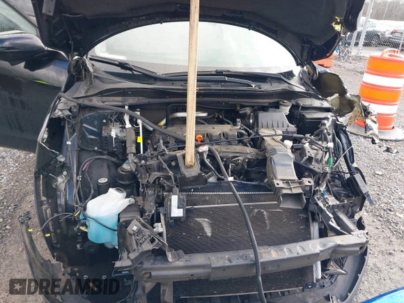 2019 Honda HR-V EX with VIN 3CZRU5H54KM729427, listed as a IAAI auction lot 41215958 with 81,957 mi miles. Bid and sale history available at carsss.com. Image 10.