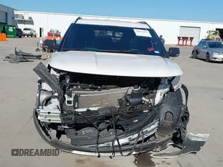 2019 Ford Explorer XLT with VIN 1FM5K7D83KGA27725, listed as a IAAI auction lot 40452438 with 76,913 mi miles and . Bid and sale history available at DreamBid. Image 13.