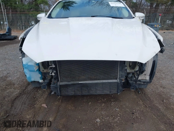 2015 Ford Fusion SE with VIN 3FA6P0HD2FR222244, listed as a IAAI auction lot 41932249 with 113,685 mi miles. Bid and sale history available at carsss.com. Image 6.