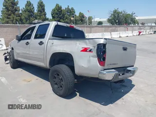 2005 Chevrolet Colorado 1SF LS Z71 with VIN 1GCDS136758134742, listed as a IAAI auction lot 40393796 with 101,475 mi miles and . Bid and sale history available at DreamBid. Image 3.