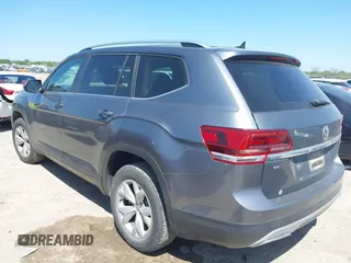 2018 Volkswagen Atlas SE with VIN 1V2CR2CA2JC576397, listed as a IAAI auction lot 41959708 with 168,619 mi miles and . Bid and sale history available at DreamBid. Image 3.
