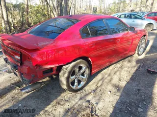 2011 Dodge Charger Road/Track with VIN 2B3CL5CT3BH525450, listed as a IAAI auction lot 41855781 with 162,561 mi miles. Bid and sale history available at carsss.com. Image 4.