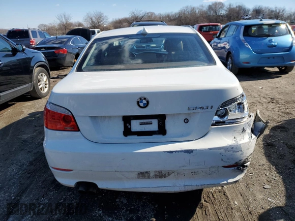 2010 BMW 5 Series 528i xDrive with VIN WBANV1C58AC388869, listed as a Copart auction lot 45670775 with 220,938 mi miles and Salvage Title. Bid and sale history available at carsss.com. Image 6.