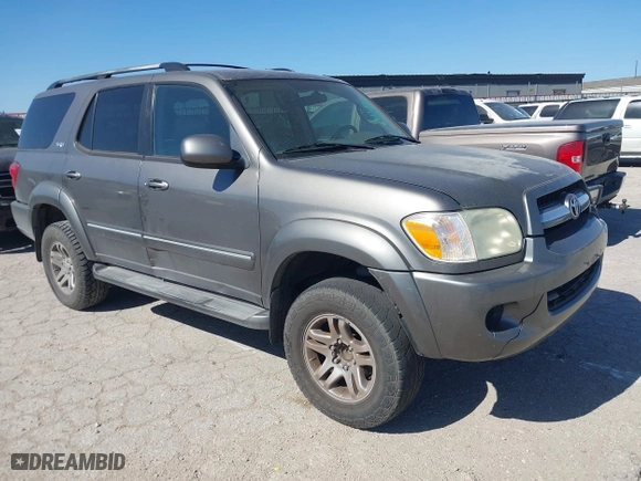 2006 Toyota Sequoia SR5 with VIN 5TDZT34A96S274645, listed as a IAAI auction lot 41767890 with 220,108 mi miles. Bid and sale history available at carsss.com. Image 1.