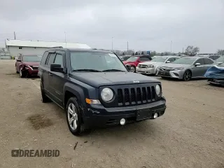 2013 Jeep Patriot Latitude with VIN 1C4NJPFA2DD238409, listed as a Copart auction lot 43657345 with 136,183 mi miles and Salvage Title. Bid and sale history available at carsss.com. Image 12.