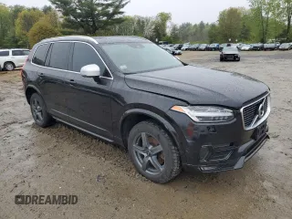 2016 Volvo XC90 T6 R-Design with VIN YV4A22PM1G1042231, listed as a Copart auction lot 55974715 with 70,678 mi miles and Clean Title. Bid and sale history available at DreamBid. Image 4.