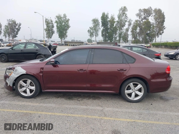 2013 Volkswagen Passat Wolfsburg Edition with VIN 1VWAP7A38DC136413, listed as a IAAI auction lot 42022470 with 265,221 mi miles. Bid and sale history available at carsss.com. Image 14.