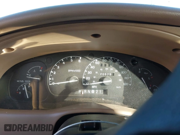 2002 Ford Ranger XLT Appearance with VIN 1FTYR44E92PA92256, listed as a IAAI auction lot 41562911 with 206,757 mi miles. Bid and sale history available at carsss.com. Image 7.