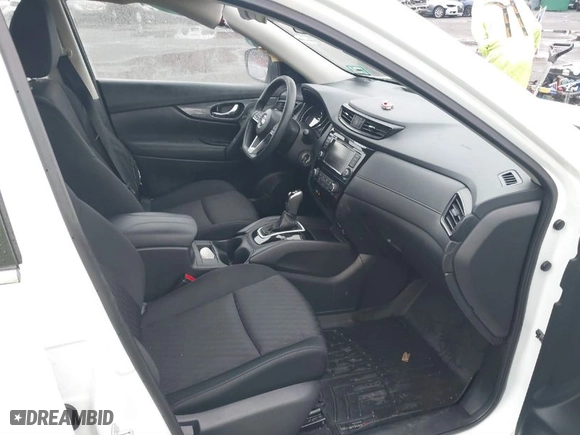 2018 Nissan Rogue S with VIN KNMAT2MT8JP559400, listed as a IAAI auction lot 41802419 with 81,615 mi miles. Bid and sale history available at carsss.com. Image 5.