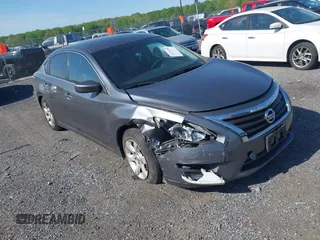 2015 Nissan Altima 2.5 S with VIN 1N4AL3AP8FC270356, listed as a IAAI auction lot 42135280 with 135,373 mi miles. Bid and sale history available at carsss.com. Image 1.