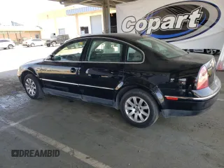 2003 Volkswagen Passat GLS z VIN WVWPD63BX3P200060, wystawiony jako Copart lot #60908225 z przebiegiem 112 950 mil mil oraz Czysty tytuł • Clean title. Historia ofert i sprzedaży dostępna na DreamBid. Obrazek 2.