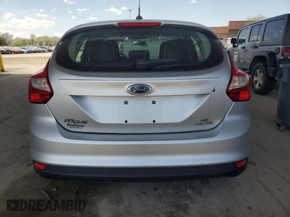 2013 Ford Focus SE with VIN 1FADP3K2XDL205333, listed as a Copart auction lot 54397975 with 104,019 mi miles and Clean Title. Bid and sale history available at carsss.com. Image 6.