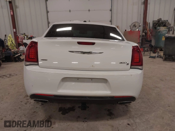 2017 Chrysler 300 S with VIN 2C3CCAGG0HH631534, listed as a IAAI auction lot 41502322 with 100,277 mi miles and . Bid and sale history available at DreamBid. Image 16.