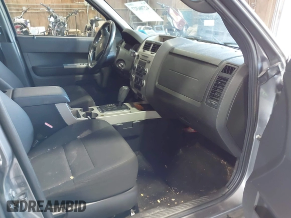 2012 Ford Escape XLT with VIN 1FMCU9D72CKB47826, listed as a IAAI auction lot 42706327 with 172,202 mi miles and . Bid and sale history available at DreamBid. Image 5.