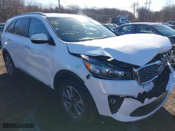 2019 Kia Sorento EX V6 with VIN 5XYPHDA52KG478927, listed as a IAAI auction lot 41822495 with 33,052 mi miles. Bid and sale history available at carsss.com. Image 17.