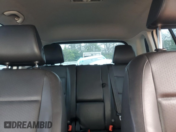 2013 Volkswagen Tiguan SE with VIN WVGAV3AX1DW574009, listed as a Copart auction lot 60936735 with 121,624 mi miles and Clean title. Bid and sale history available at DreamBid. Image 10.