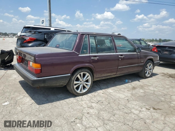 1989 Volvo 760 with VIN YV1GA8748K0068031, listed as a Copart auction lot 62872354 with 162,923 mi miles and Clean title. Bid and sale history available at DreamBid. Image 3.