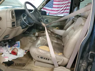 1999 Chevrolet Suburban with VIN 1GNGK26J6XJ444189, listed as a Copart auction lot 68249474 with 216,412 mi miles and Salvage Title. Bid and sale history available at carsss.com. Image 7.