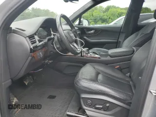 2018 Audi Q7 Premium Plus z VIN WA1LAAF72JD030951, wystawiony jako Copart lot #58734315 z przebiegiem 80 760 mil mil oraz Tytuł czysty. Historia ofert i sprzedaży dostępna na DreamBid. Obrazek 7.