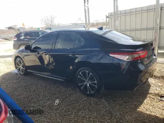 2019 Toyota Camry LE with VIN 4T1B11HK9KU723144, listed as a Copart auction lot 45474645 with 194,673 mi miles and Clean Title. Bid and sale history available at carsss.com. Image 2.