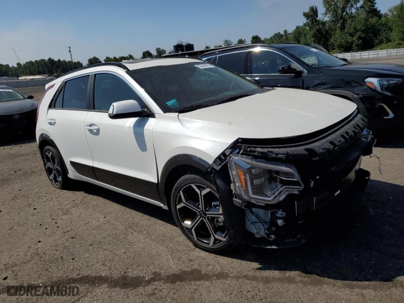 2024 Kia Niro SX Touring with VIN KNDCT3LE4R5131235, listed as a Copart auction lot 63644464 with 22,504 mi miles and Salvage Title. Bid and sale history available at carsss.com. Image 4.