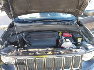 2020 Jeep Renegade Latitude with VIN ZACNJABB8LPL25157, listed as a IAAI auction lot 41065402 with 64,982 mi miles. Bid and sale history available at carsss.com. Image 10.