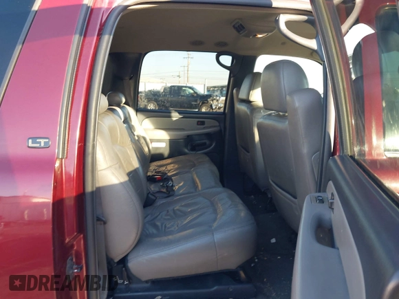 2002 Chevrolet Suburban LT with VIN 1GNFK16T92J186217, listed as a IAAI auction lot 41446083 with 199,849 mi miles. Bid and sale history available at carsss.com. Image 8.