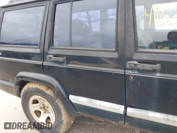 1999 Jeep Cherokee Sport z VIN 1J4FF68S0XL626507, wystawiony jako IAAI lot #41584988 z przebiegiem 301 356 mil mil oraz . Historia ofert i sprzedaży dostępna na DreamBid. Obrazek 6.