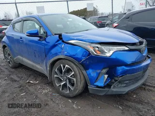 2018 Toyota C-HR XLE with VIN NMTKHMBXXJR001608, listed as a IAAI auction lot 41785723 with 138,047 mi miles. Bid and sale history available at carsss.com. Image 1.