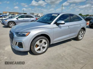 2025 Audi Q5 Sportback S line Premium Plus z VIN WA15AAFY5S2017643, wystawiony jako Copart lot #61819265 z przebiegiem 1 033 mil mil oraz Szkoda całkowita • Salvage title. Historia ofert i sprzedaży dostępna na DreamBid. Obrazek 1.