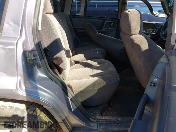 1996 Jeep Grand Cherokee Laredo with VIN 1J4GZ58S1TC168797, listed as a IAAI auction lot 41983746 with 1 mi miles. Bid and sale history available at carsss.com. Image 8.
