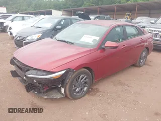 2024 Hyundai Elantra SEL z VIN KMHLM4DG5RU769160, wystawiony jako IAAI lot #42509506 z przebiegiem 38 926 mil mil oraz . Historia ofert i sprzedaży dostępna na DreamBid. Obrazek 18.