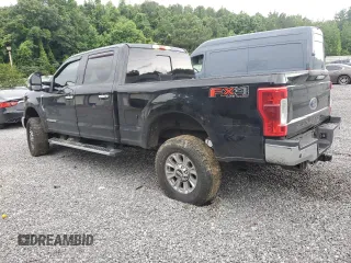 2019 Ford F-250 XL with VIN 1FT7W2B61KEC53666, listed as a Copart auction lot 60082005 with 147,277 mi miles and Salvage title. Bid and sale history available at DreamBid. Image 2.