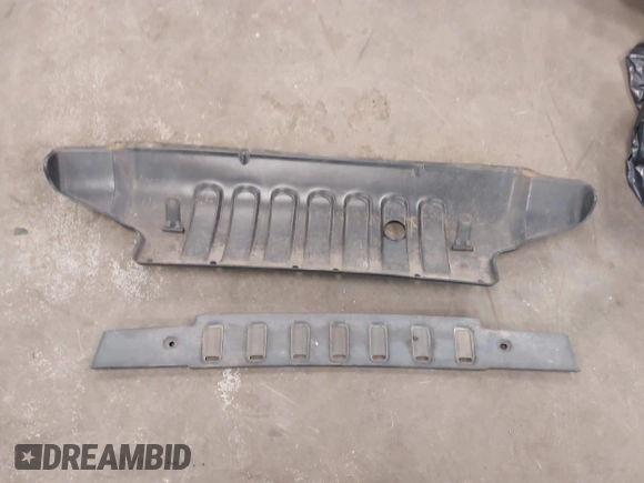 2008 Jeep Wrangler Rubicon с VIN 1J8GA64198L512120, выставлен на аукционе IAAI как лот 42091137 с пробегом 51 178 миль миль и . История ставок и продаж доступна на DreamBid. Изображение 12.
