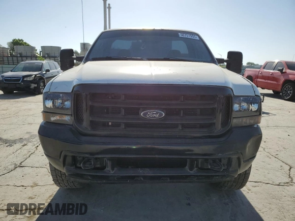 2004 Ford F-250 XL with VIN 1FTNF20L94EA54075, listed as a Copart auction lot 56751955 with 303,008 mi miles and Salvage title. Bid and sale history available at DreamBid. Image 5.