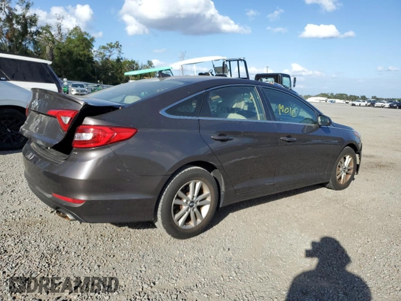 2017 Hyundai Sonata 2.4L z VIN 5NPE24AF6HH540980, wystawiony jako Copart lot #74983064 z przebiegiem 126 008 mil mil oraz Szkoda całkowita • Salvage title. Historia ofert i sprzedaży dostępna na DreamBid. Obrazek 3.