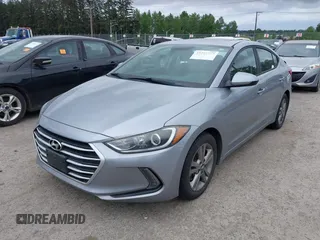 2017 Hyundai Elantra SE z VIN 5NPD84LF8HH202097, wystawiony jako IAAI lot #42283307 z przebiegiem 94 568 mil mil oraz . Historia ofert i sprzedaży dostępna na DreamBid. Obrazek 17.