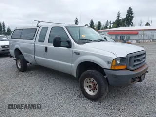 1999 Ford F-250 XL with VIN 1FTNX21F2XEA78602, listed as a IAAI auction lot 42483332 with 233,502 mi miles and . Bid and sale history available at DreamBid. Image 1.
