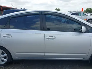 2009 Toyota Prius with VIN JTDKB20U697891403, listed as a IAAI auction lot 42091784 with 193,319 mi miles. Bid and sale history available at carsss.com. Image 14.