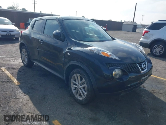2014 Nissan Juke SV with VIN JN8AF5MR3ET354355, listed as a IAAI auction lot 42079641 with 43,192 mi miles and . Bid and sale history available at carsss.com. Image 1.