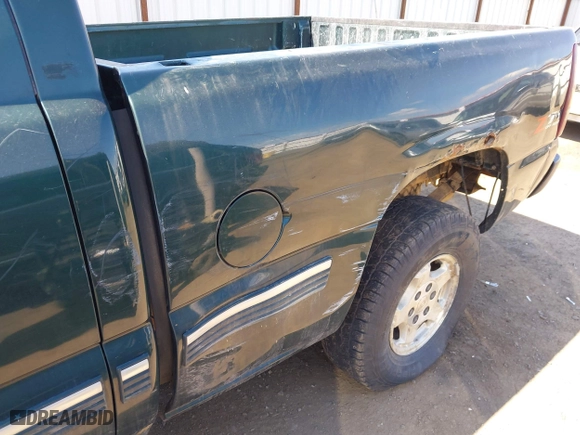2002 Chevrolet Silverado 1500 LT with VIN 2GCEK19T821314733, listed as a IAAI auction lot 42057566 with 244,783 mi miles. Bid and sale history available at carsss.com. Image 6.