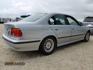 1998 BMW 5 Series 528i with VIN WBADD5326WBV56081, listed as a Copart auction lot 73791134 with 146,776 mi miles and Non Repairable. Bid and sale history available at carsss.com. Image 3.