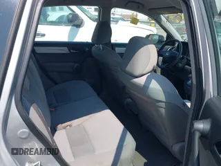 2011 Honda CR-V LX z VIN 5J6RE3H35BL042894, wystawiony jako IAAI lot #42411046 z przebiegiem 234 840 mil mil oraz . Historia ofert i sprzedaży dostępna na DreamBid. Obrazek 8.