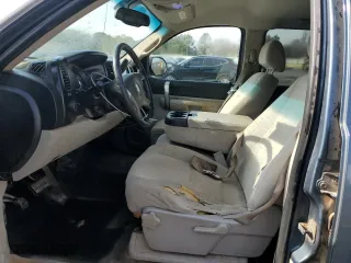 2007 Chevrolet Silverado 1500 LS with VIN 2GCEK13C671723040, listed as a Copart auction lot 42677995 with 250,614 mi miles and Salvage Title. Bid and sale history available at carsss.com. Image 7.