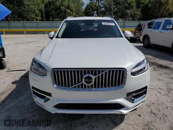 2023 Volvo XC90 Plus with VIN YV4062PN5P1978068, listed as a Copart auction lot 60688515 with 24,148 mi miles and Salvage title. Bid and sale history available at DreamBid. Image 5.