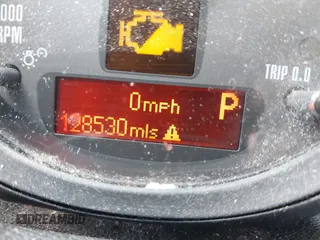 2015 MINI Countryman z VIN WMWZB3C56FWR44706, wystawiony jako IAAI lot #41921628 z przebiegiem 128 530 mil mil oraz . Historia ofert i sprzedaży dostępna na DreamBid. Obrazek 7.