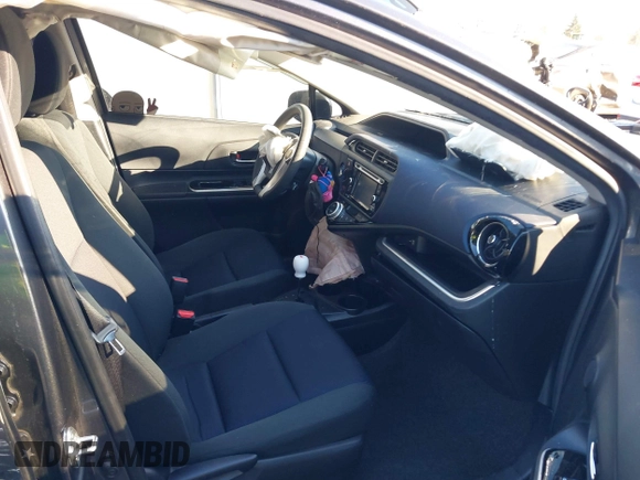 2015 Toyota Prius One with VIN JTDKDTB30F1584912, listed as a IAAI auction lot 41390815 with 81,275 mi miles and . Bid and sale history available at carsss.com. Image 5.